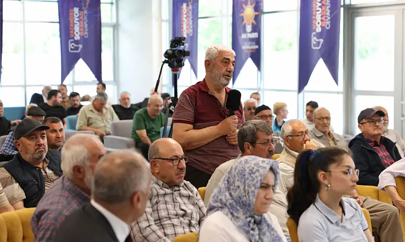Konya'da Başkan Pekyatırmacı hizmetleri anlattı, vatandaş taleplerini iletti