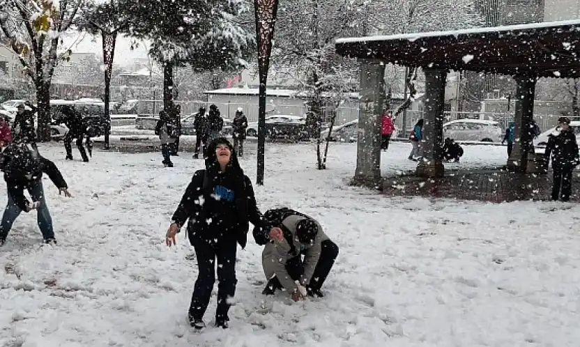Konya'da birçok ilçede okullar tatil edildi!