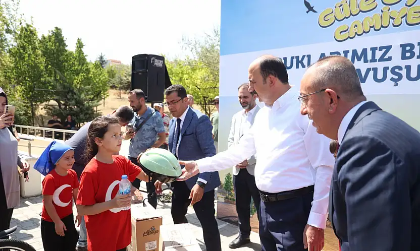 Konya'da çocukların bisiklet heyecanı başladı! 13 bin 91 çocuk hayaline kavuşuyor