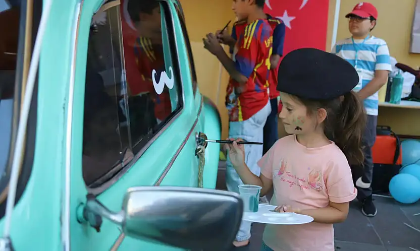 Konya'da COP31 kapsamında dikkat çeken etkinlik! Çocuklar geleceğe mesaj bıraktı