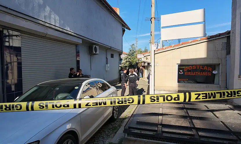 Konya'da dehşet anlar! Aralarında husumet vardı, kahvehaneyi tüfekle taradı: 1 ölü, 1 yaralı