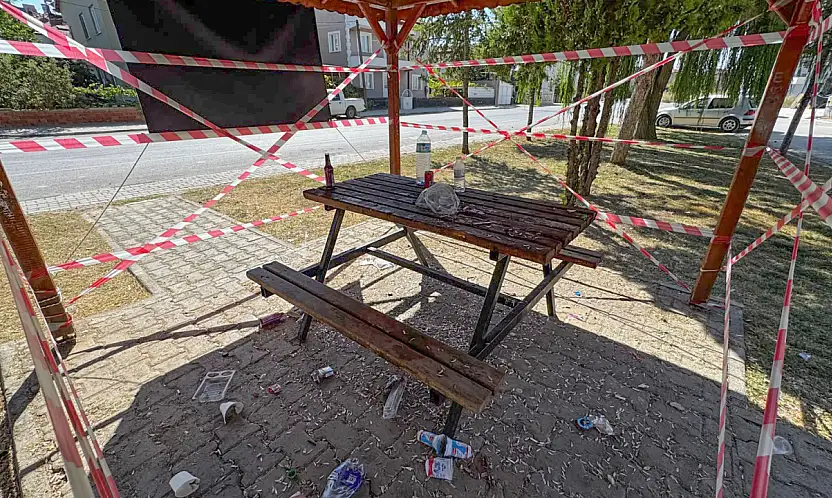 Konya'da dikkat çeken temizlik uygulaması! Pankartı gören dönüp bir daha baktı
