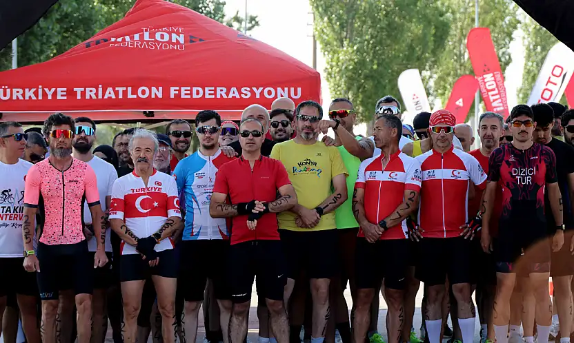 Konya'da Duatlon rüzgarı: Sporcular podyum için kıyasıya yarıştı