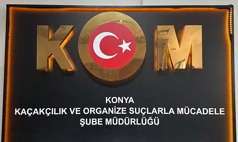 Konya'da durdurulan kamyonetten cephanelik çıktı
