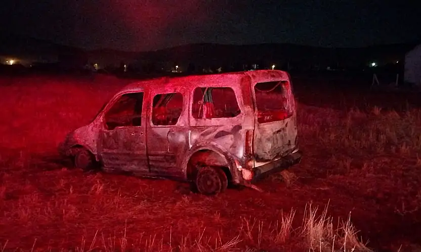 Konya'da garajdaki araç mahalleyi ayağa kaldırdı! Bir anda alevler yükseldi