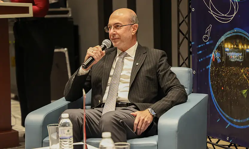 Konya'da gençlerin sesi dinleniyor