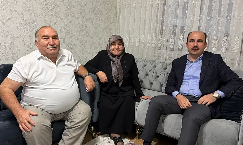 Konya'da hayaller gerçek oldu: 'Vefa Umresi' yolcularına anlamlı ziyaret