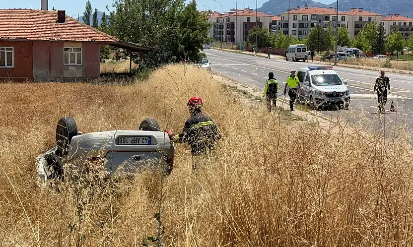 Konya'da iki otomobil çarpıştı: z