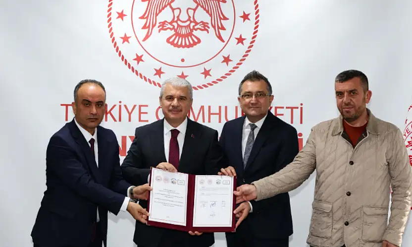 Konya'da iki yeni huzurevinin yapımı için protokoller imzalandı!