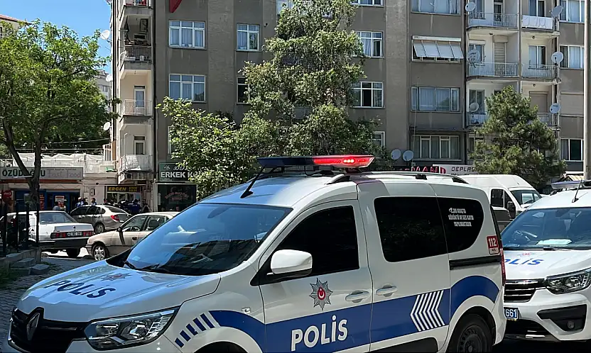 Konya'da kanlı tartışma! Apartman yöneticisi bıçaklandı