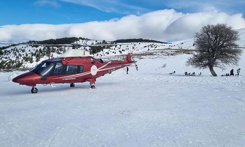 Konya'da kayak keyfi hastanede bitti: Ambulans helikopter sevk edildi