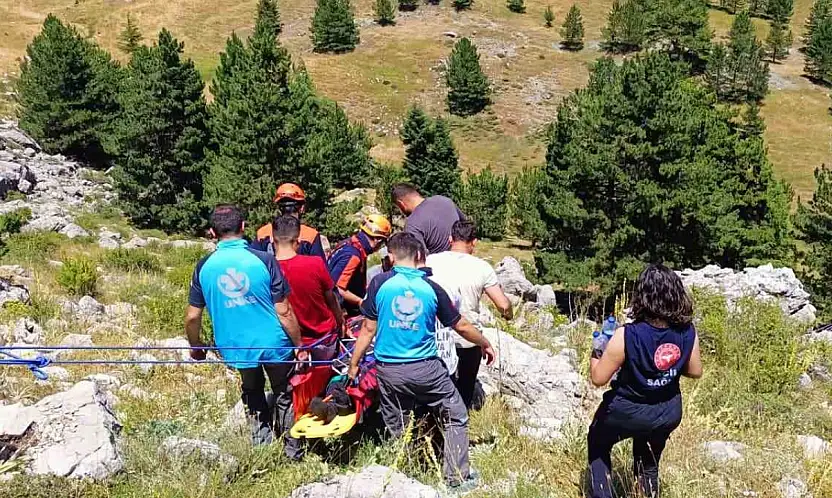 Konya'da kekik toplarken kayalıklardan düştü: Ekipler seferber oldu!