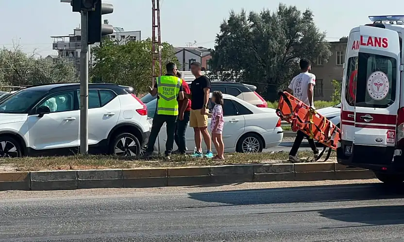Konya'da kırmızı ışıkta facia! Yaralılar var