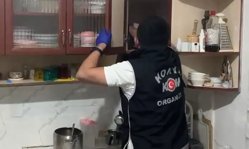 Konya'da 'Kıskaç' operasyonu: 244 ruhsatsız tabanca ele geçirildi