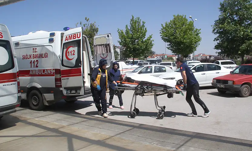 Konya'da kontrolden çıkan araç araziye savruldu! Sürücü ağır yaralandı