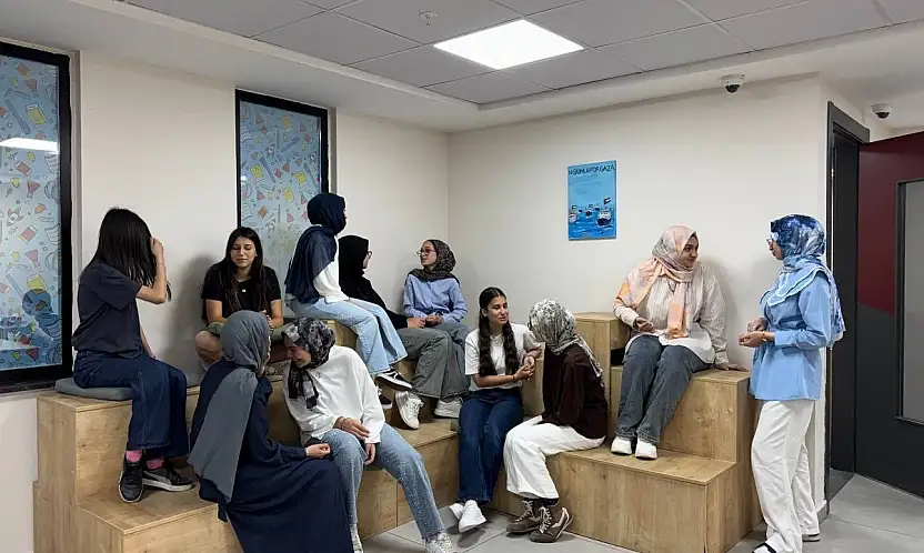 Konya'da LİMA Yaz Okulu başladı: Üniversite yolunda gençlere kapsamlı destek