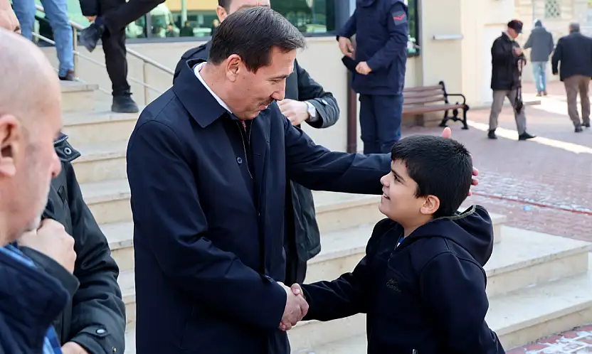 Konya'da mahallelinin nabzı tutuldu: Karatay yönetimi sahada