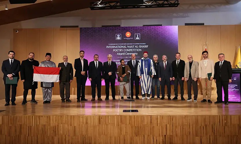 Konya'da naattın dili buluştu: 23 ülkeden gönül kelamı aynı iklimde yarıştı