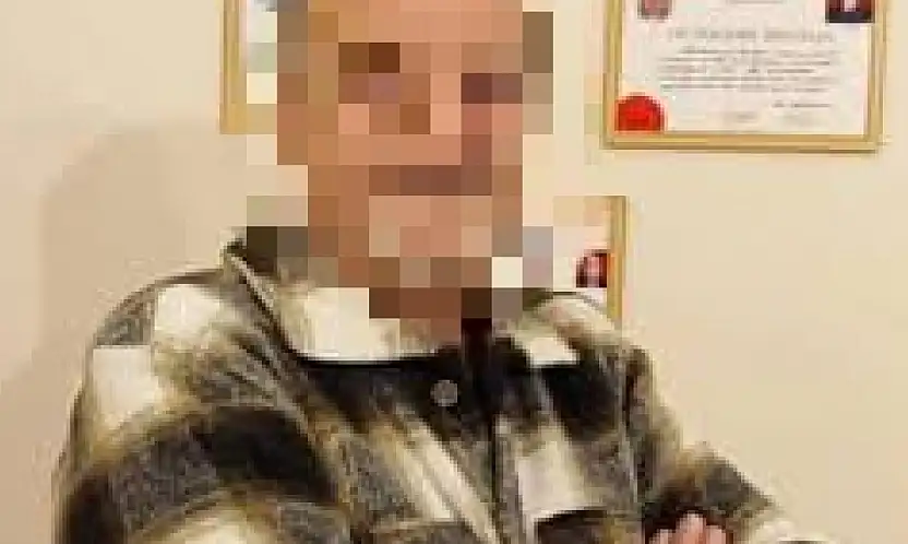 Konya'da para karşılığı uyuşturucu retesi yazdığı iddia edilen psikiyatrist hakim karşısında: 'Olsa olsa görevi kötüye kullanma'