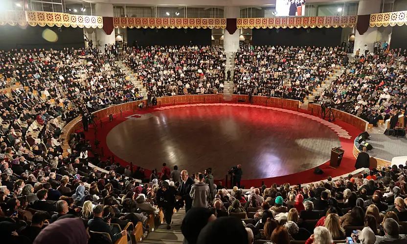 Konya'da Şeb-i Arus coşkusu: Mevlana'nın 752. Vuslat Yıl Dönümü dualarla anıldı