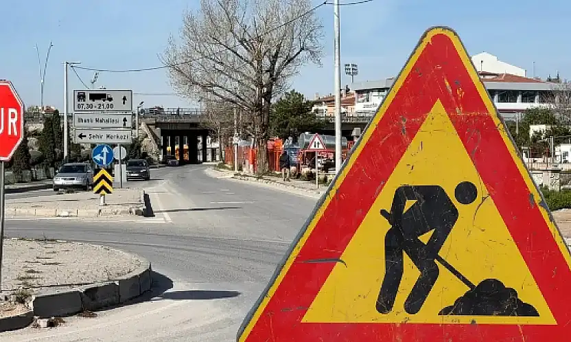 Konya'da sürücüler dikkat: En işlek caddede 10 günlük çalışma başladı