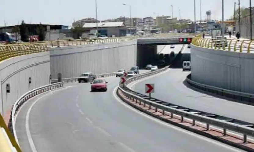 Konya'da sürücülere önemli uyarı: Lamcı Araç Alt Geçidi trafiğe kapatılıyor!