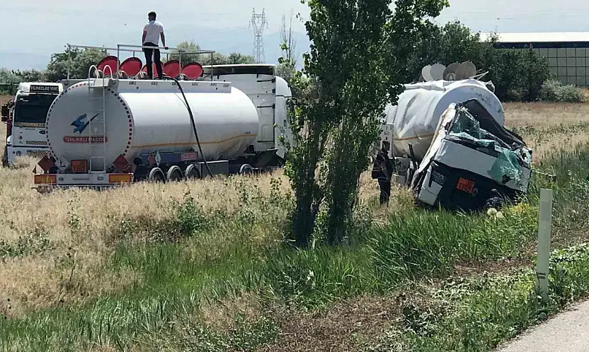 Konya'da tanker kazası: Sürücü yaralandı!