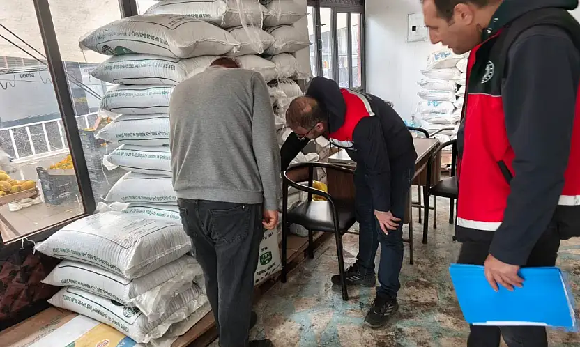 Konya'da üreticiyi yakından ilgilendiren denetim! Gübrelerden numune alındı