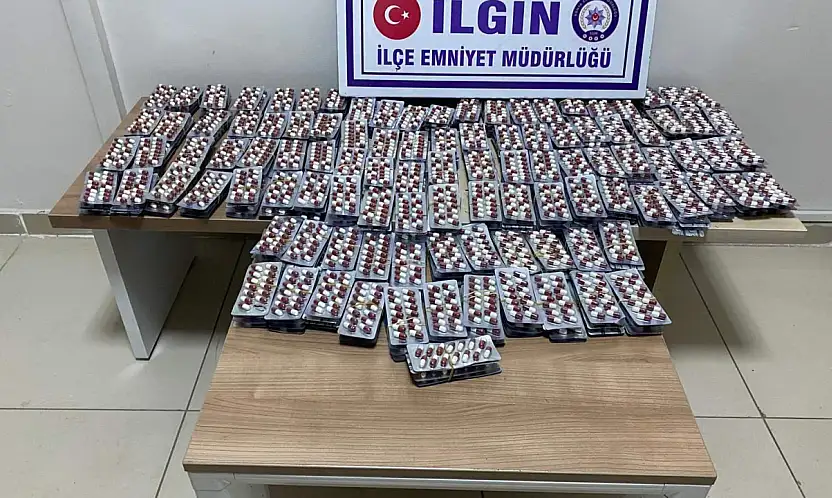 Konya'da zehir tacirlerine darbe: İki ilçede binlerce uyuşturucu hap ele geçirildi