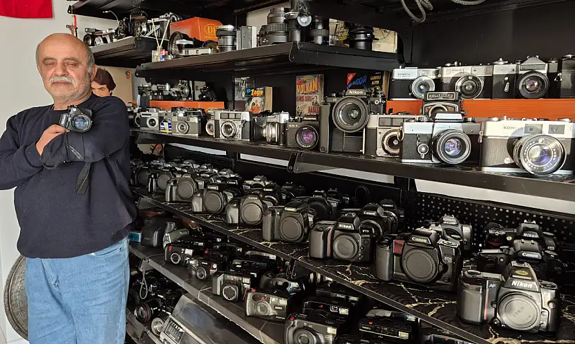 Konya'daki yangınla küllerinden doğdu, 41 yıllık tutkusu sergiye dönüştü