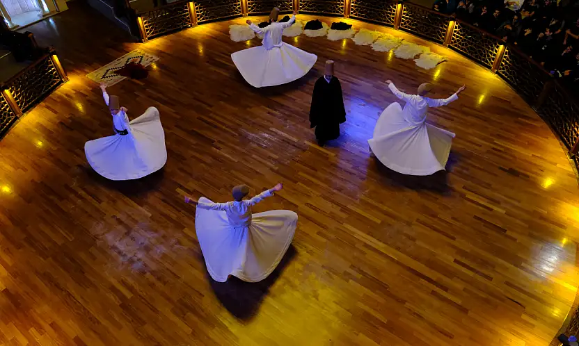 Konya'dan sert tepki: Bu zikri bu kadar ayakaltına düşüremeyiz