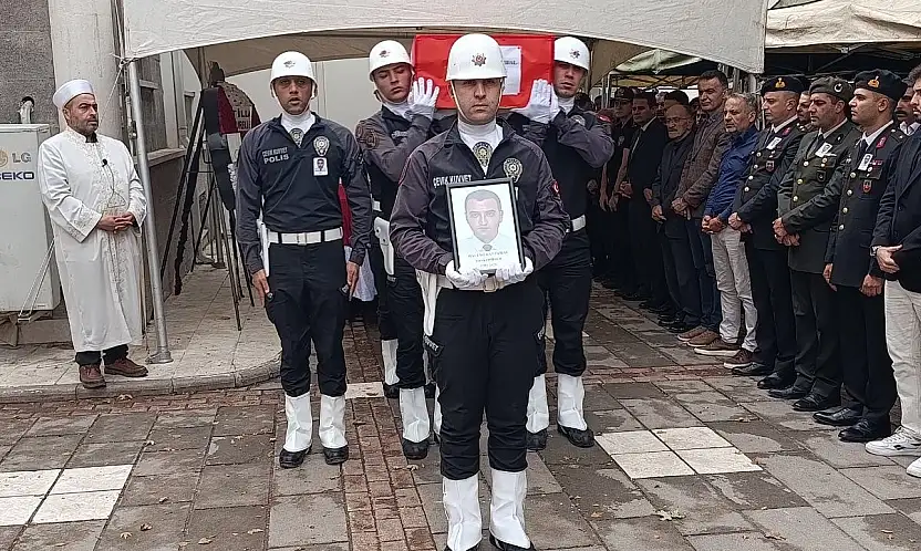 Konya evladını dualarla uğurladı: Başkomiser Hacı Murat Özbal'a veda