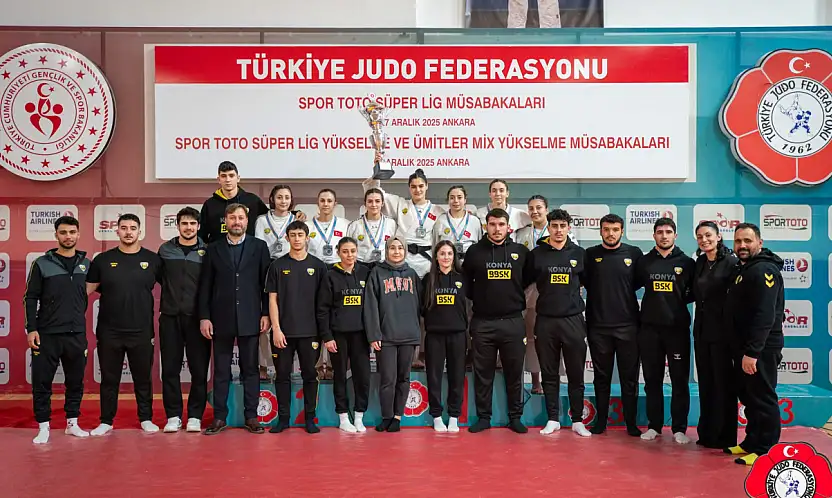 Konya judoda tarih yazdı: Büyükşehir ilk Süper Lig kupasını kazan