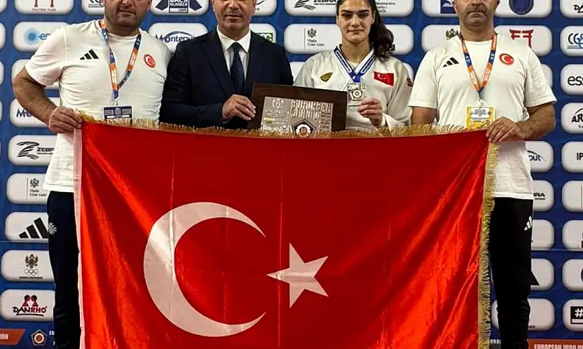 Konya'nın gururu Sinem Oruç, Avrupa'da ikinci oldu