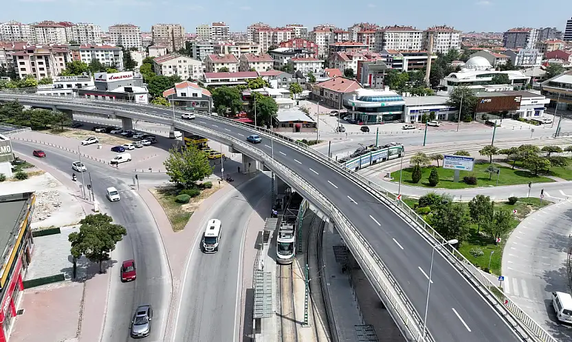 Konya'nın kritik üst geçidinde asfalt yenileme tamamlandı