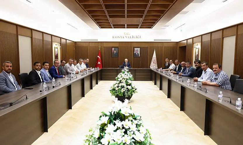 Konya'nın mahalleleri için ortak akıl: Vali İbrahim Akın muhtarlarla buluştu
