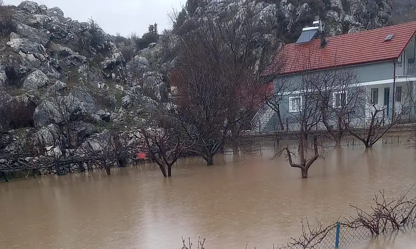 Konya'nın yağış rekortmeni ilçesinde taşkın alarmı