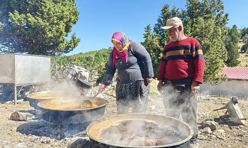 Konya'nın yükseklerinde kaynatılıyor, talebe yetişemiyor