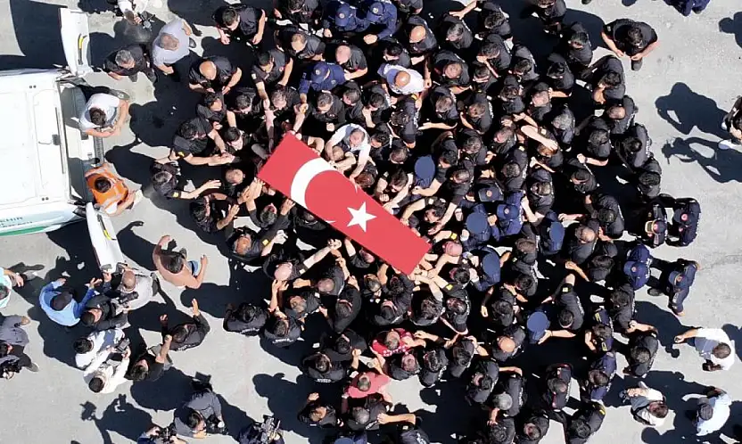 Konya şehidini uğurladı