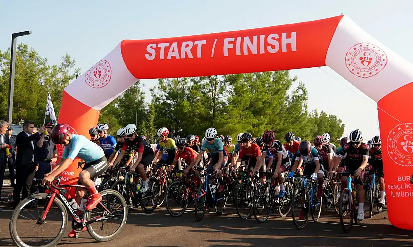 Konya tozu dumana kattı! Minik pedalcılar Türkiye Şampiyonu oldu