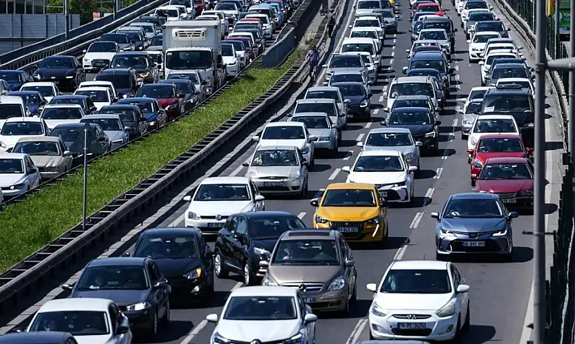 Konya trafiğine bir rekor daha: Toplam araç sayısında 1 milyon eşiği aşıldı!