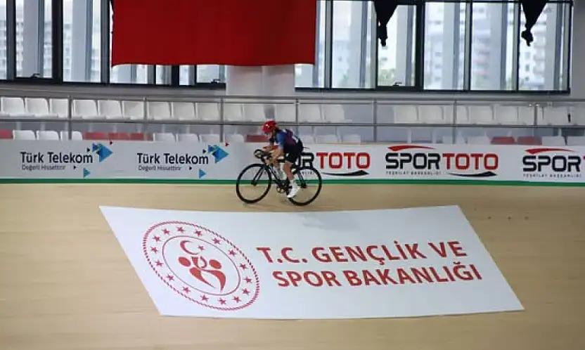 Konya Velodromu genç pedalları ağırlıyor
