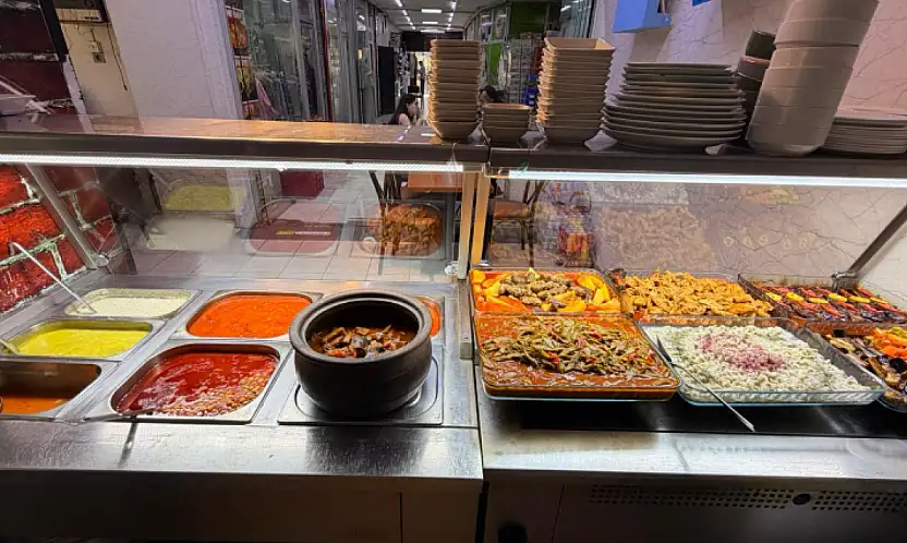 Konyalı esnaf herkes yesin dedi: Fiyatları dibe indirdi!