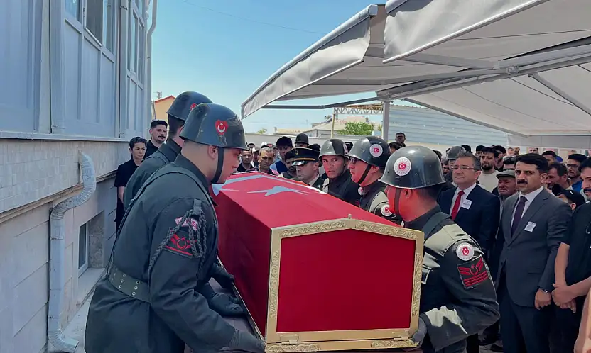 Konyalı Uzman Erbaş Hüseyin Uzundemir son yolculuğuna uğurlandı