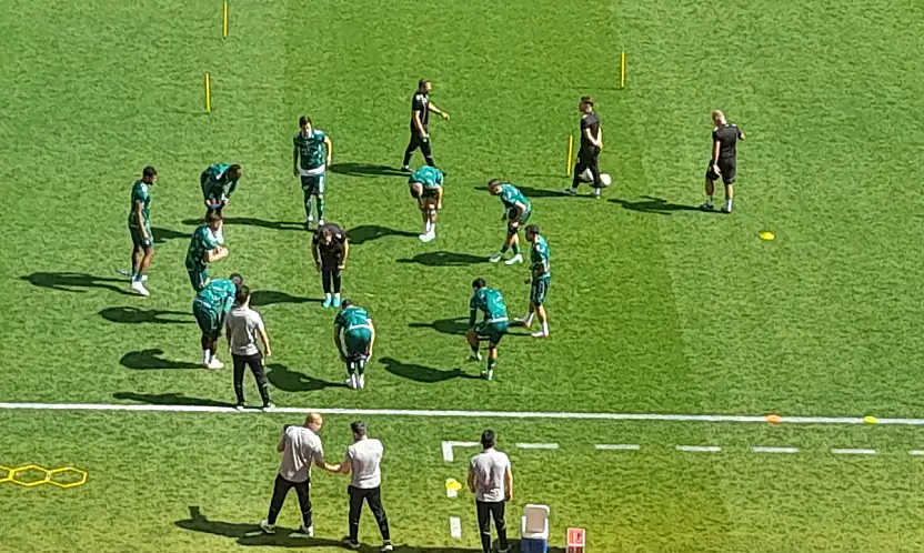 Konyaspor-Başakşehir maçının kadroları belli oldu. Saat 13.30 da başlayacak zorlu maçı Batuhan Kolak yönetecek.