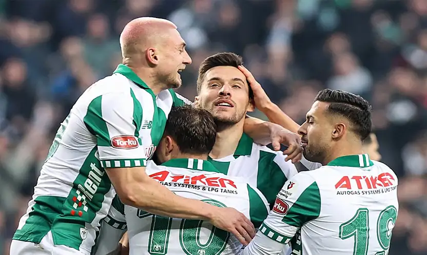 Konyaspor'da transfer kulisleri hareketlendi! Birden fazla oyuncu için görüşme var... Kramer ihtimali masada...