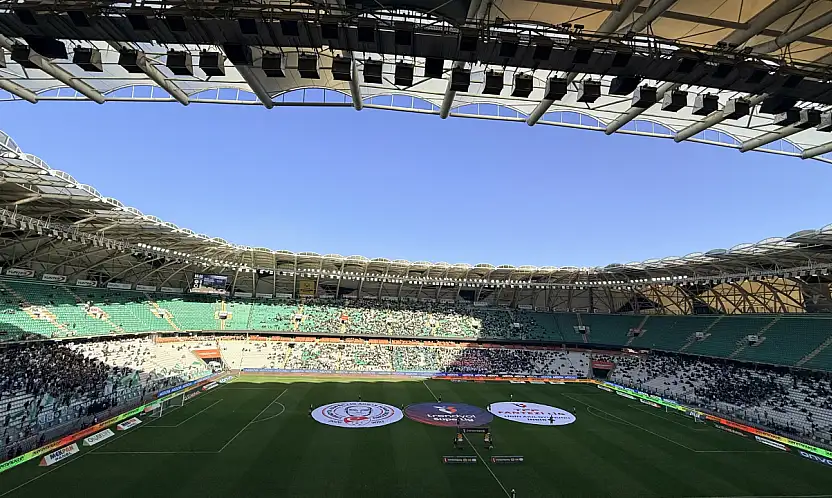Konyaspor-Gençlerbirliği maçı başladı! 42 TL'lik bilet fiyatı da yetmedi