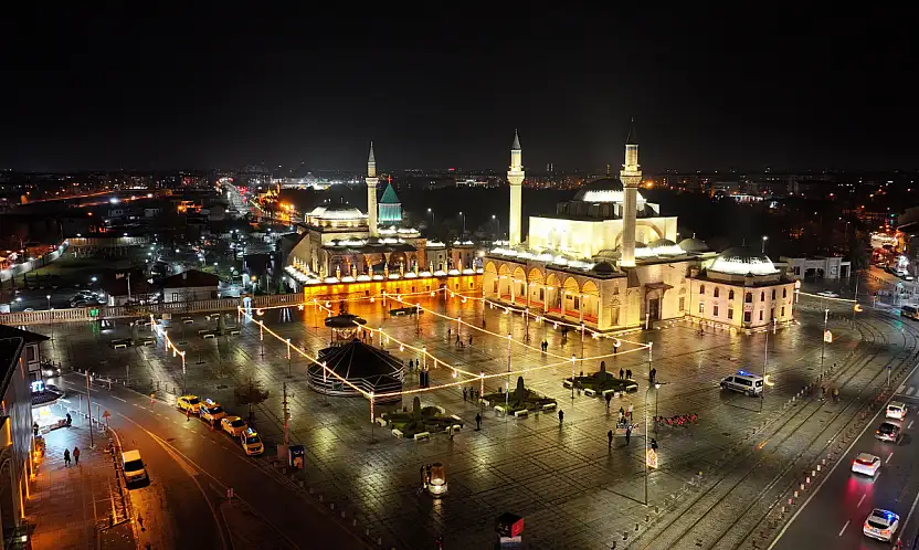 Şeb-i Arus Haftası'nda Konya ışıl ışıl oldu