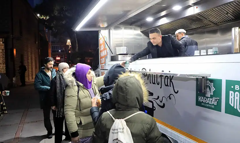 Şeb-i Arus'ta Konya'da gönülleri ısıtan ikram