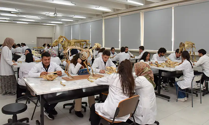 Selçuk Üniversitesi 2025 raporu: Akreditasyon, Ar-Ge ve altyapı yatırımları